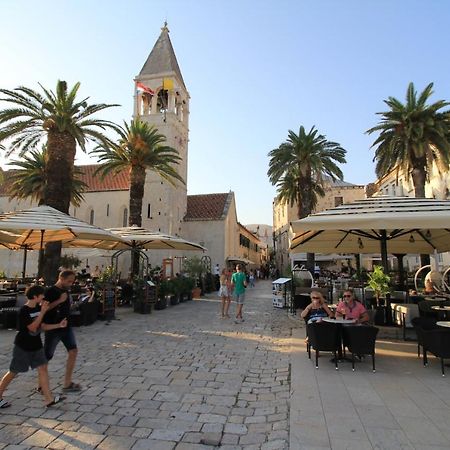 Town House In The Centre Of Historic Trogir Βίλα Εξωτερικό φωτογραφία