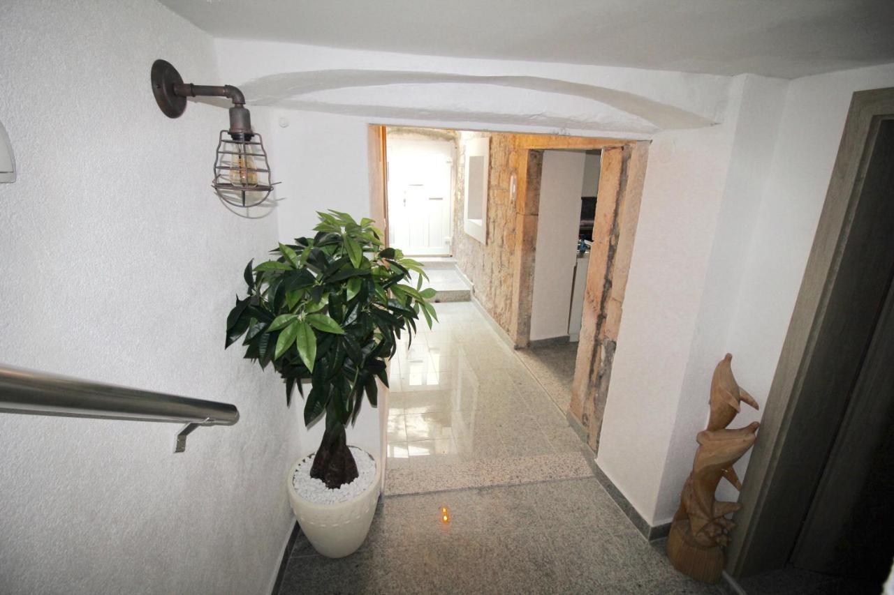 Town House In The Centre Of Historic Trogir Βίλα Εξωτερικό φωτογραφία